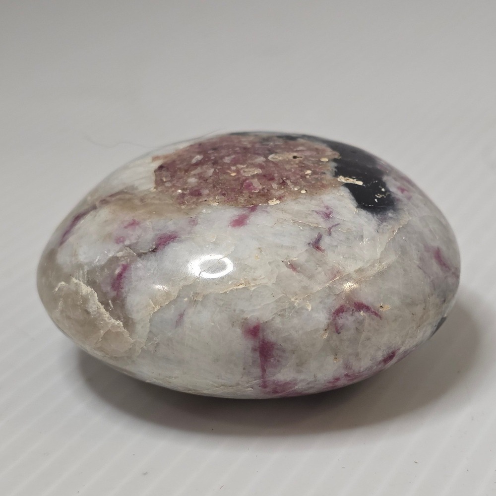Unbranded Pink Tourmaline Quartz Palm Stone 2in Pink White Fair Rubellite